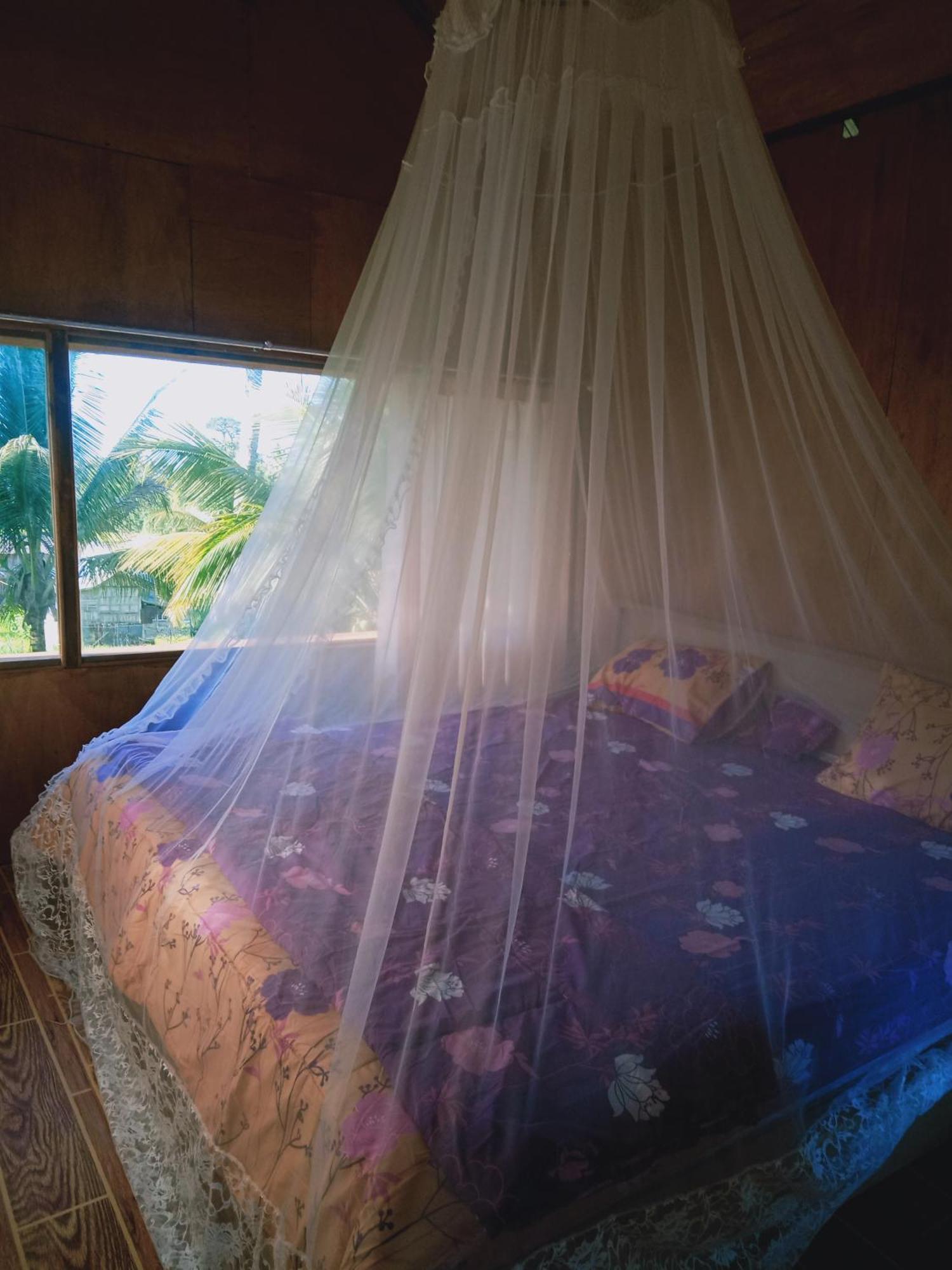 Coconut Homestay Tetebatu Eksteriør billede