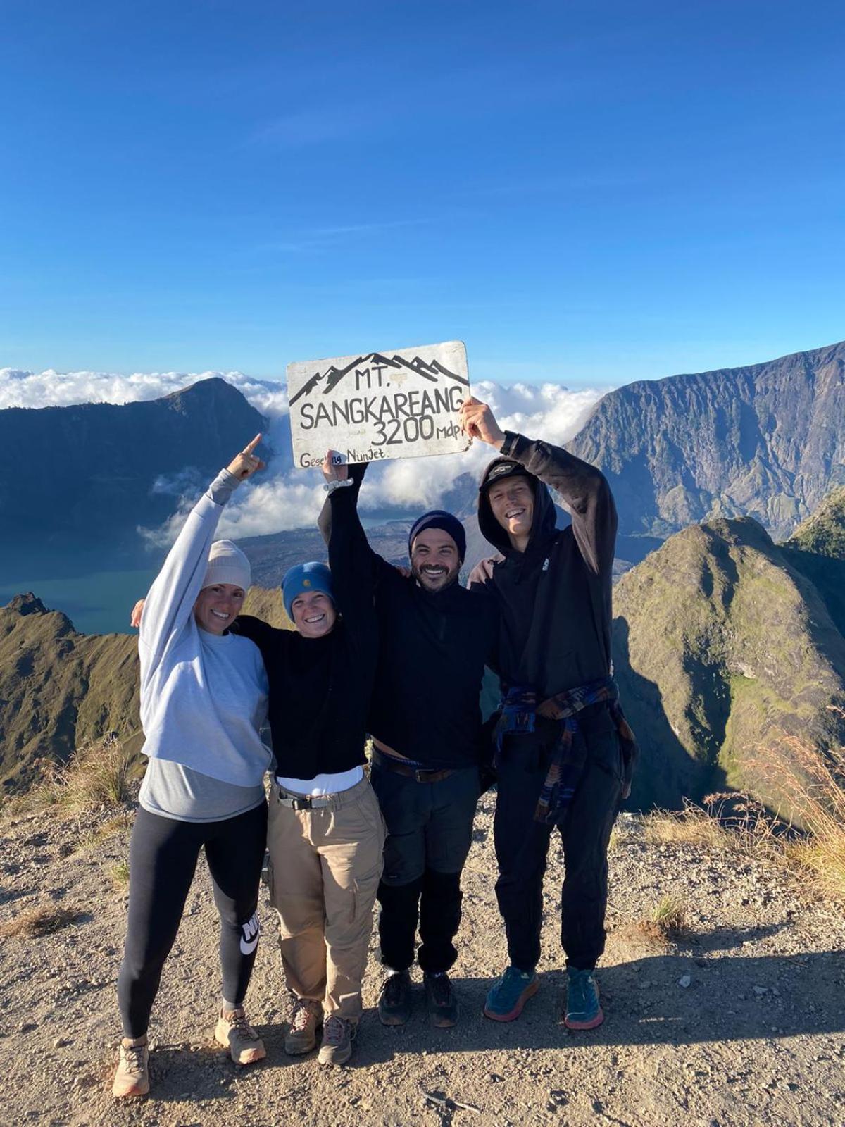 Coconut Homestay Tetebatu Eksteriør billede